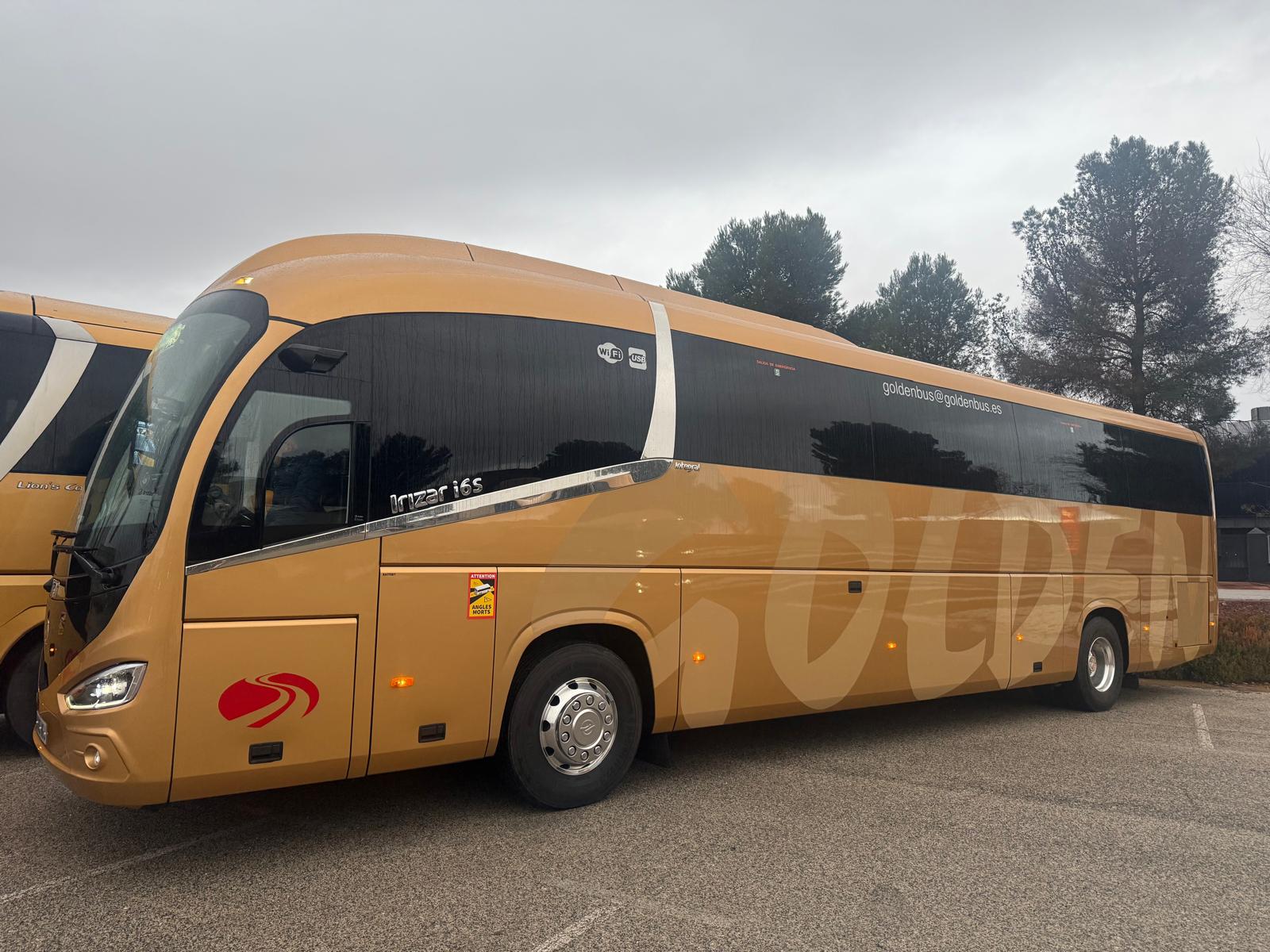 autobus-55-plazas-2